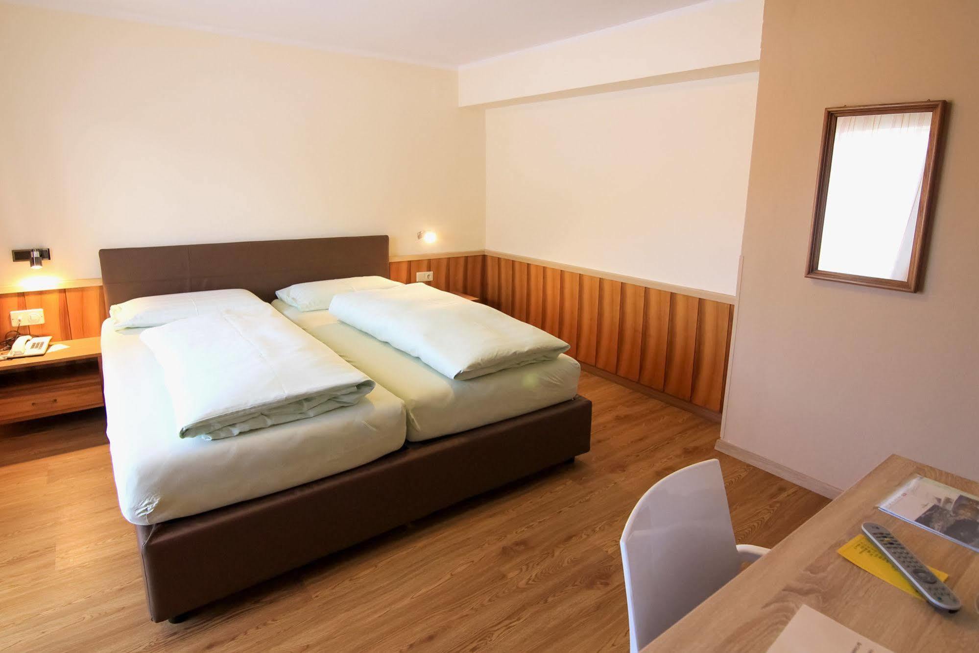 Hotel Cristallago سيفيلد ان تيرول المظهر الخارجي الصورة