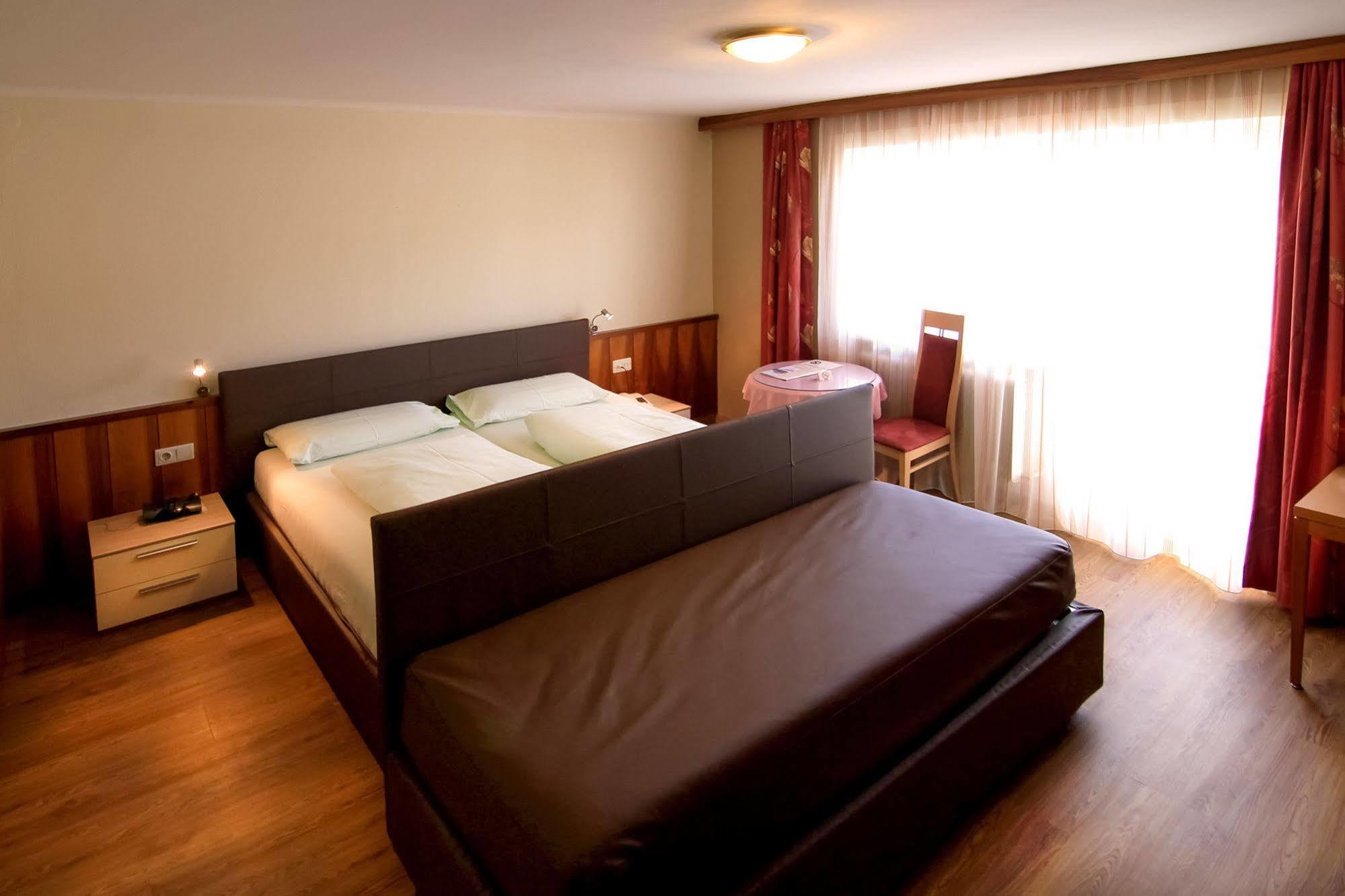 Hotel Cristallago سيفيلد ان تيرول المظهر الخارجي الصورة